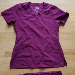 Barco one scrub set in wine red